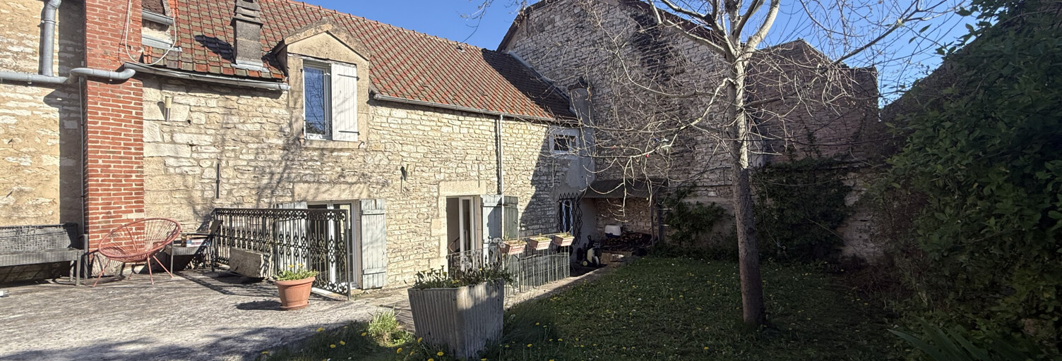 Maison 8 Pièces 176 m² à vendre à Montbard (21500)