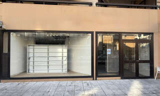 Commerce  106 m² à louer à Nice (06000)