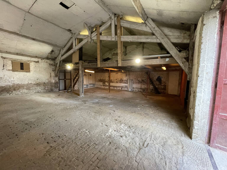 ENTREPOT 100 M2 AVEC MEZZANINE — photo 1