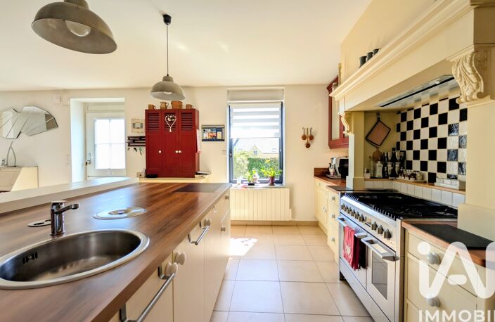 Vente Maison/villa 8 pièces — photo 3