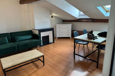 Appartement 2 pièces 710 €