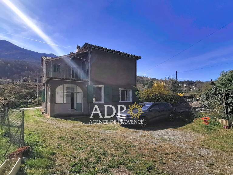 3 pièces en rez-de-chaussée à Entrevaux (04), 68,74 m² + véran — photo 1