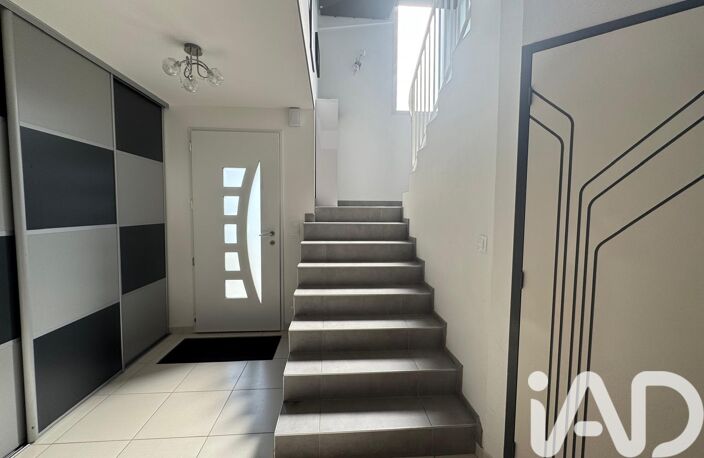 Vente Maison traditionnelle 10 pièces — photo 2