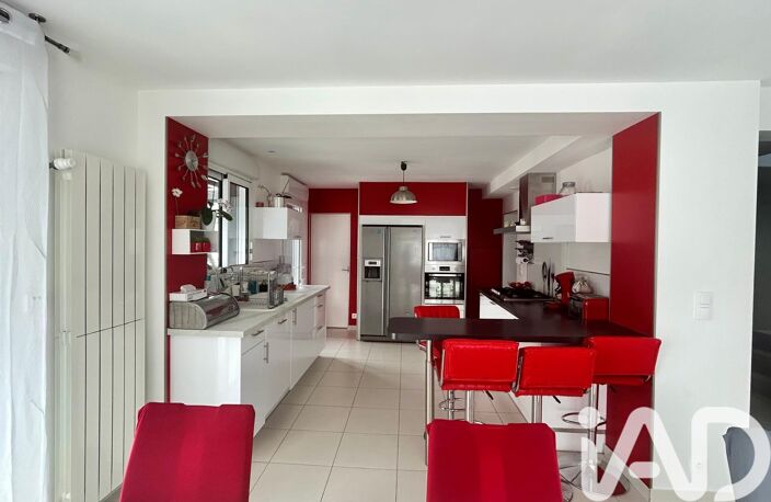 Vente Maison traditionnelle 10 pièces — photo 3
