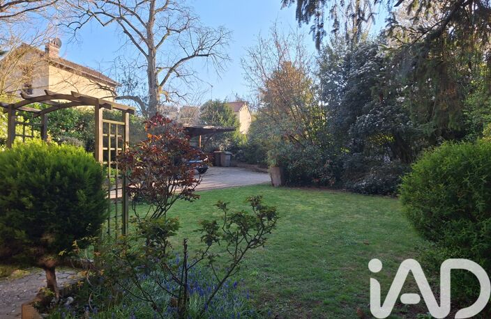 Vente Maison/villa 7 pièces — photo 2
