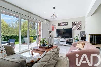 Maison 12 pièces 400000 €
