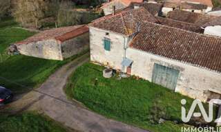 Maison 4 Pièces 85 m² à vendre à Feuillade (16380)