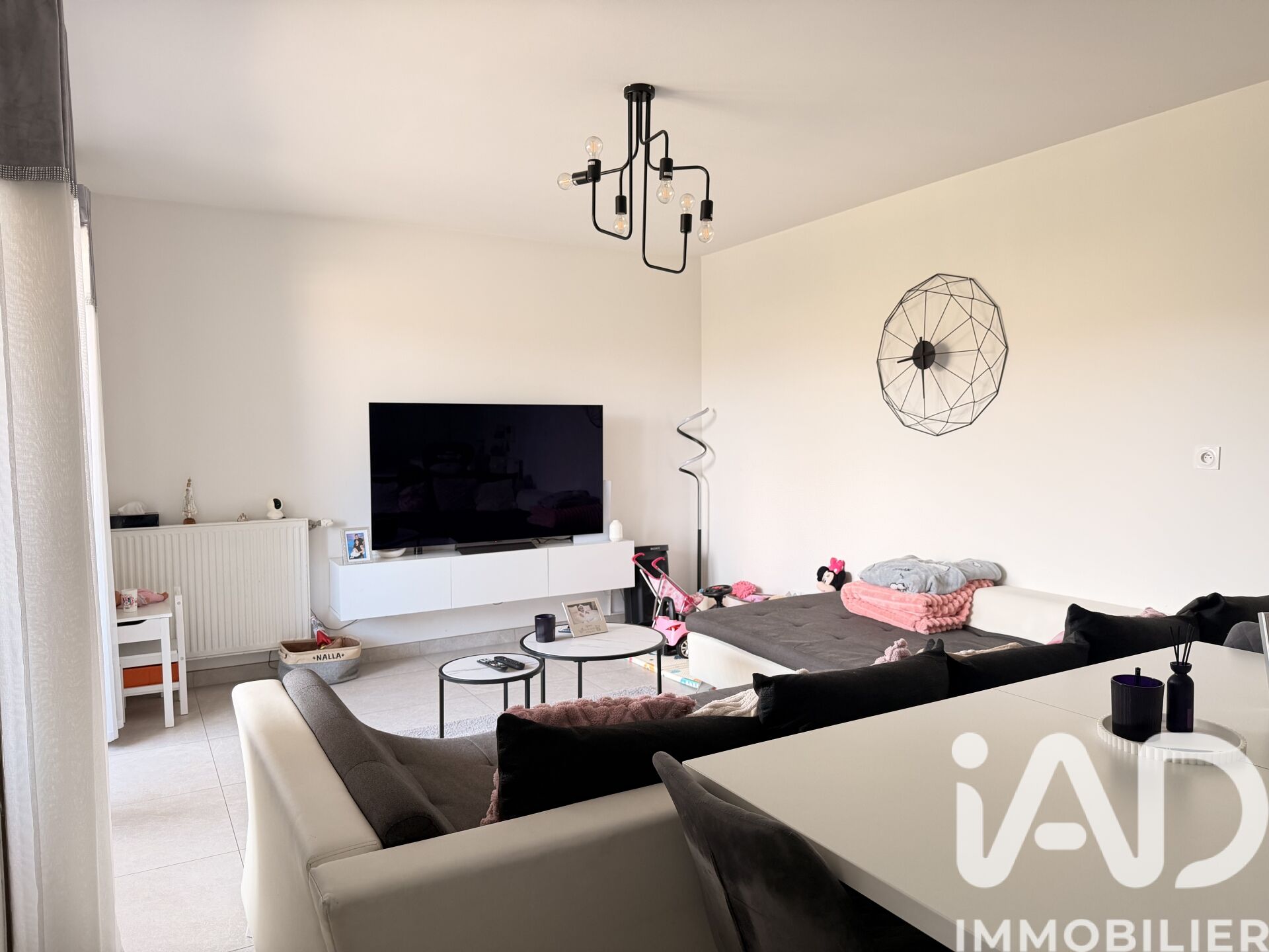 Appartement à vendre, 3 pièces, 65 m², Viry