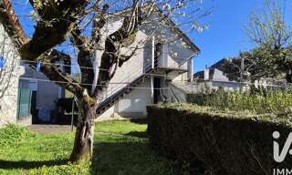 Immeuble  80 m² à vendre à Vic-sur-Cère (15800)