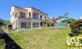 Maison 6 Pièces 207 m² à vendre à La Crau (83260)