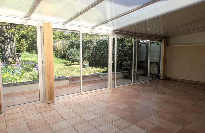 A VENDRE LE MANS - MAISON 5 CHAMBRES BUREAU GARAGE — photo 3