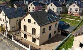 Maison 11 Pièces 223 m² à vendre à Saint-Chély-d'Apcher (48200)