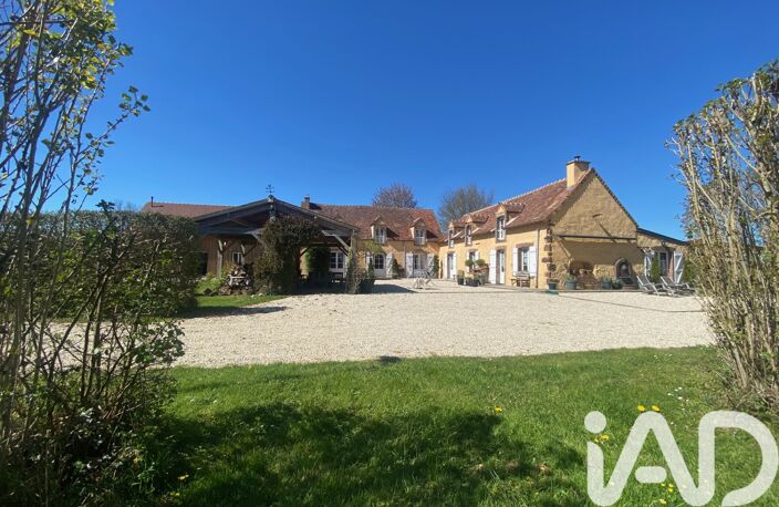 Vente Maison/villa 10 pièces — photo 2