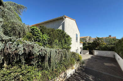 Maison 10 pièces 836000 €