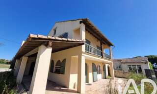 Maison 7 Pièces 243 m² à vendre à Arles (13200)