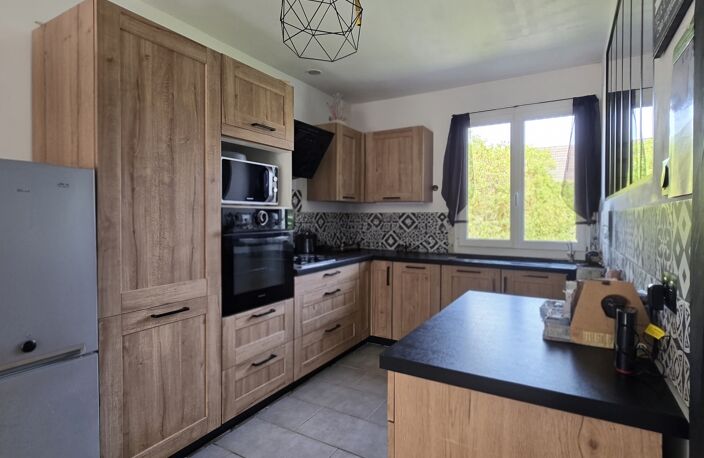 Vente Maison/villa 6 pièces — photo 3