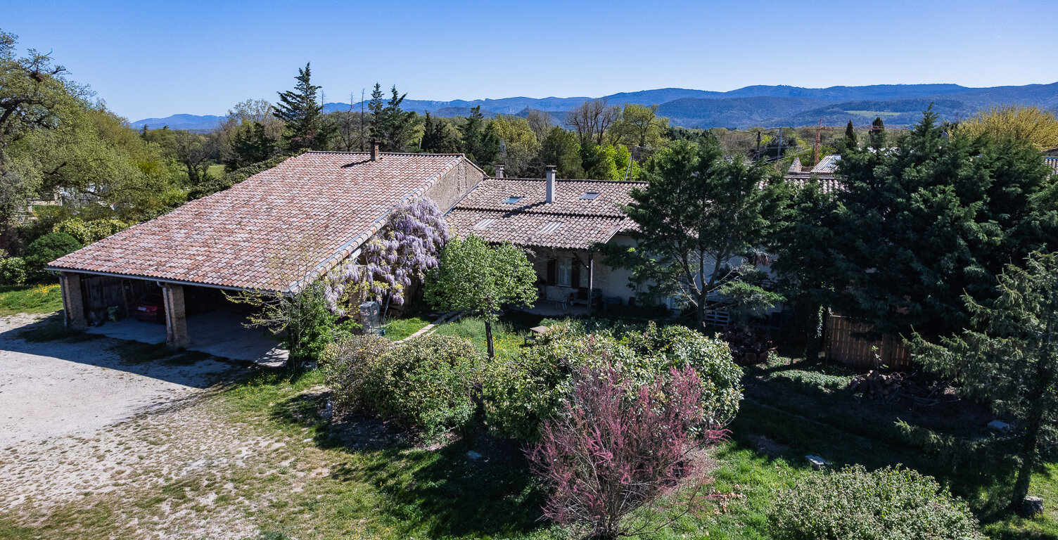 Ténement immobilier de plusieurs logements et annexes, 26120 MONTVENDRE — photo 1