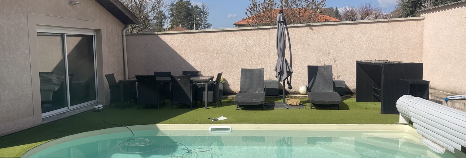 Maison 6 Pièces 111 m² à vendre à Montrond-les-Bains (42210)