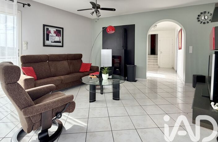 Vente Maison/villa 5 pièces — photo 4