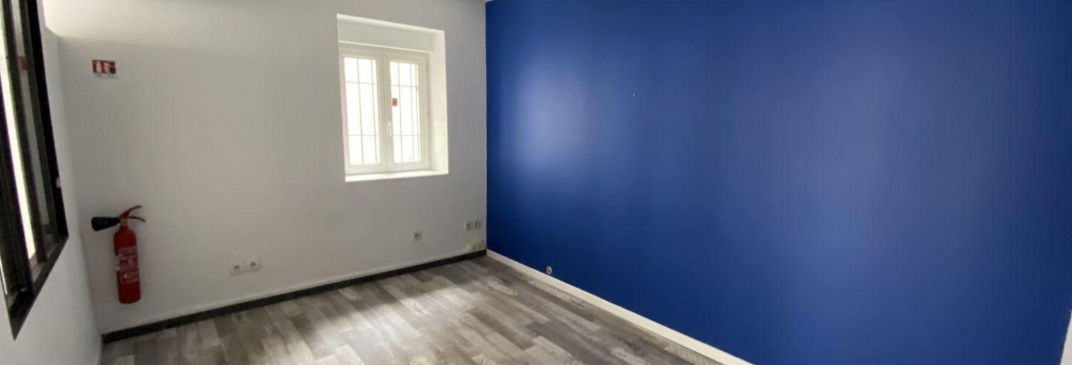 Commerce  60 m² à louer à Saint-Fargeau-Ponthierry (77310)