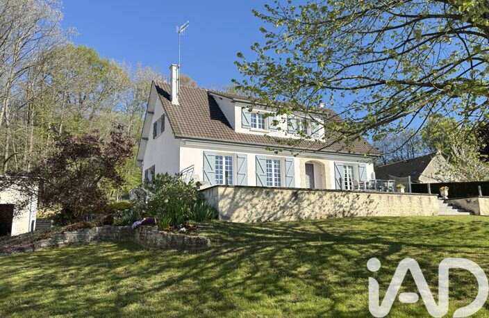 Vente Maison/villa 10 pièces — photo 2