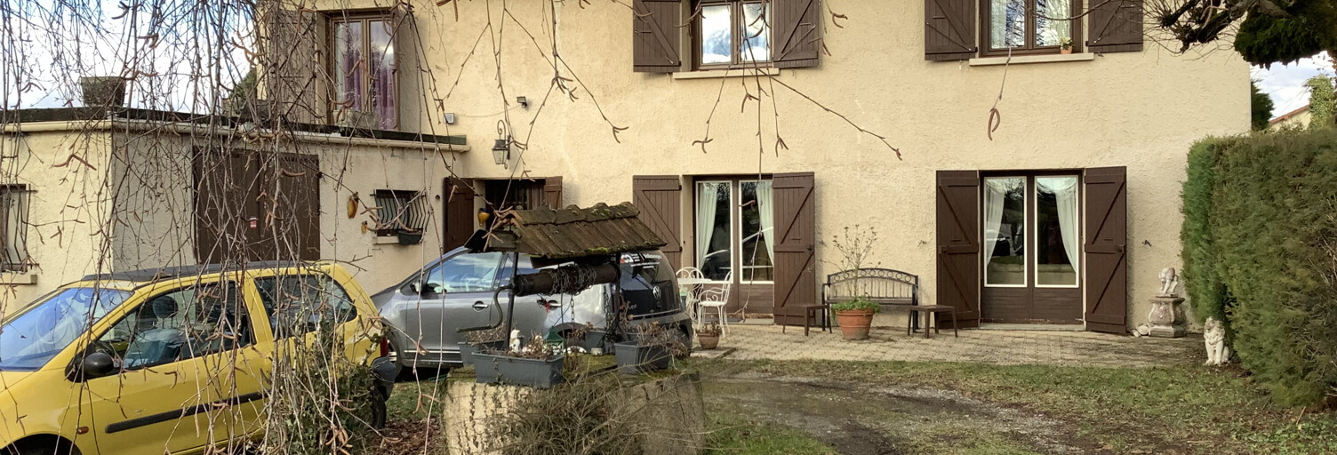 Maison 5 Pièces 143 m² à vendre à Saint-Jean-de-Soudain (38110)