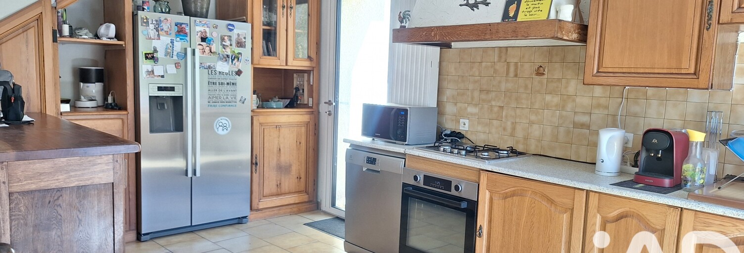 Maison 9 Pièces 218 m² à vendre à Bessenay (69690)