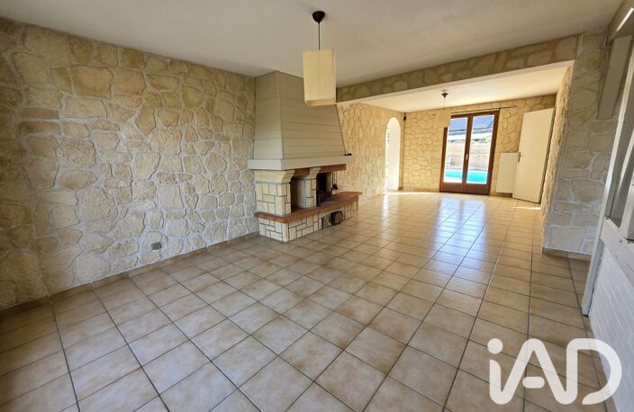 Vente Maison/villa 7 pièces — photo 2