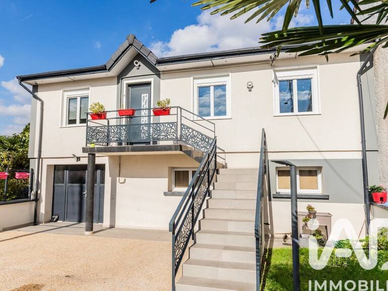 Vente Maison traditionnelle 6 pièces — photo 1