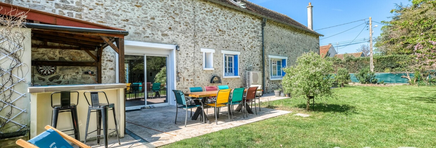 Maison 9 Pièces 197 m² à vendre à Rozay-en-Brie (77540)