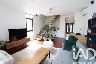 Maison 5 pièces 449000 €