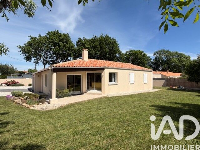 Maison à vendre, 5 pièces, 107 m², Chauray