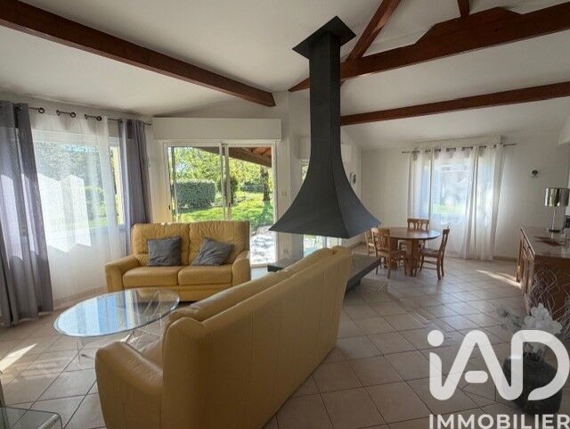 Vente Maison/villa 5 pièces - Photo 4