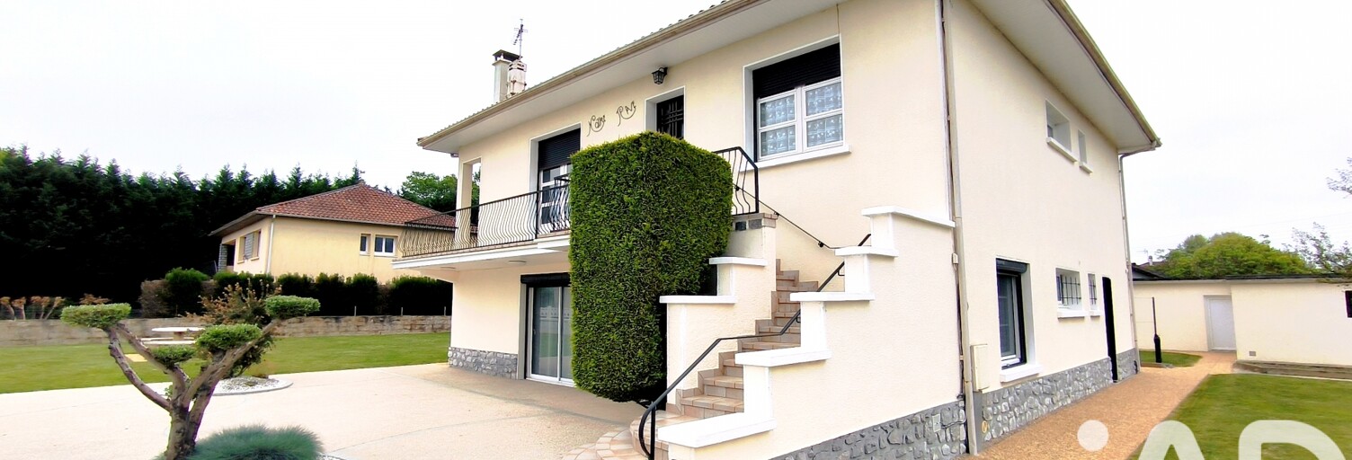Maison 8 Pièces 227 m² à vendre à Artix (64170)
