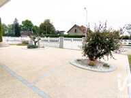 Vente Maison/villa 8 pièces — photo 2