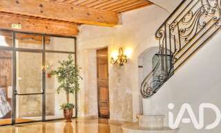 Maison 45 Pièces 2400 m² à vendre à Tarascon (13150)