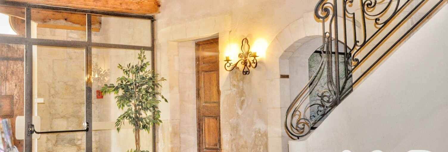 Maison 45 Pièces 2400 m² à vendre à Tarascon (13150)