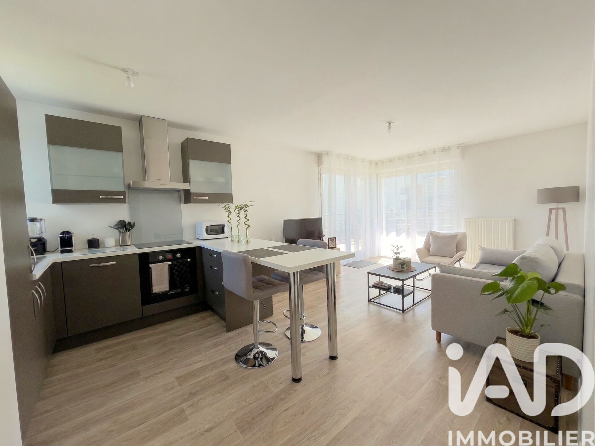 Vente Appartement 3 pièces - Photo 2