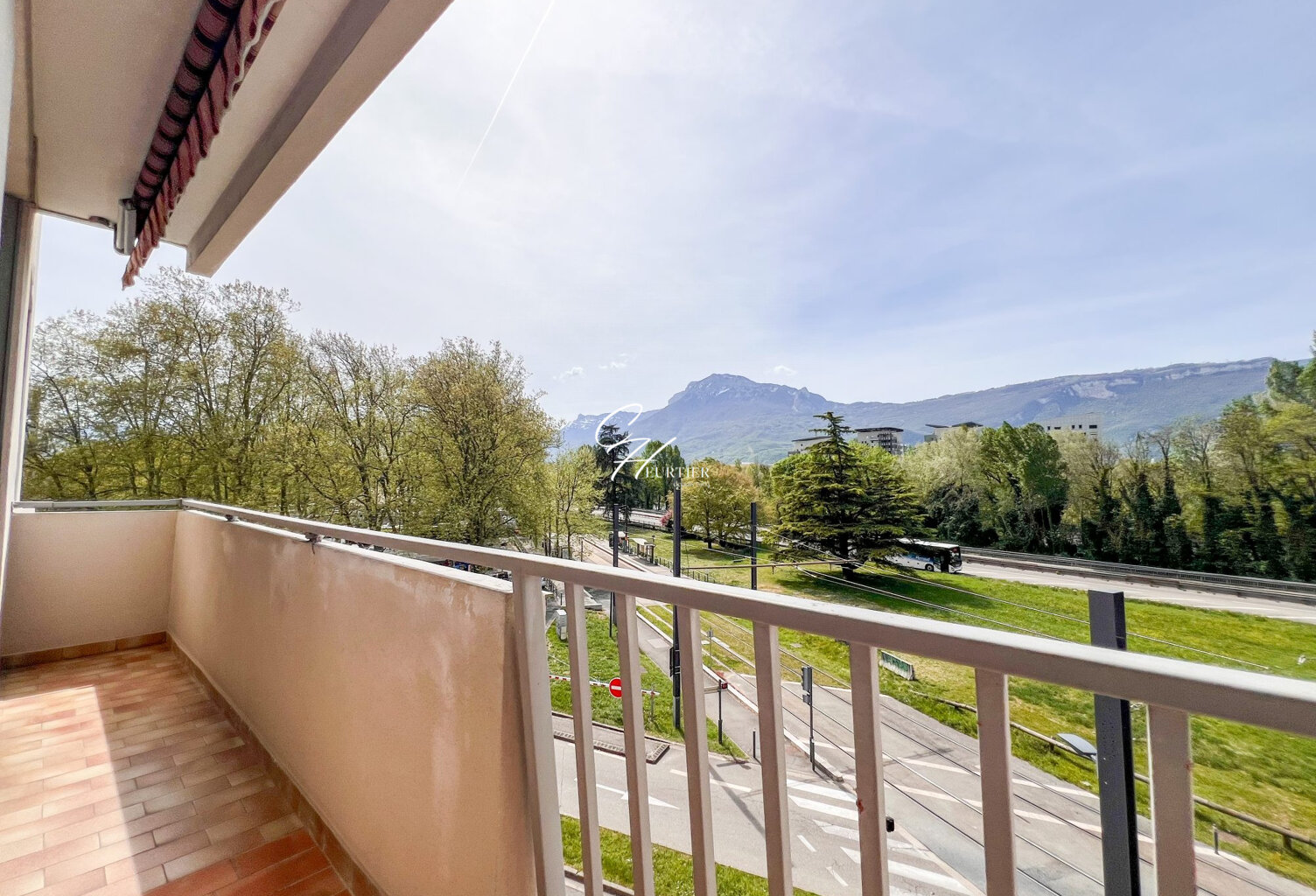 Appartement à vendre Grenoble — photo 1