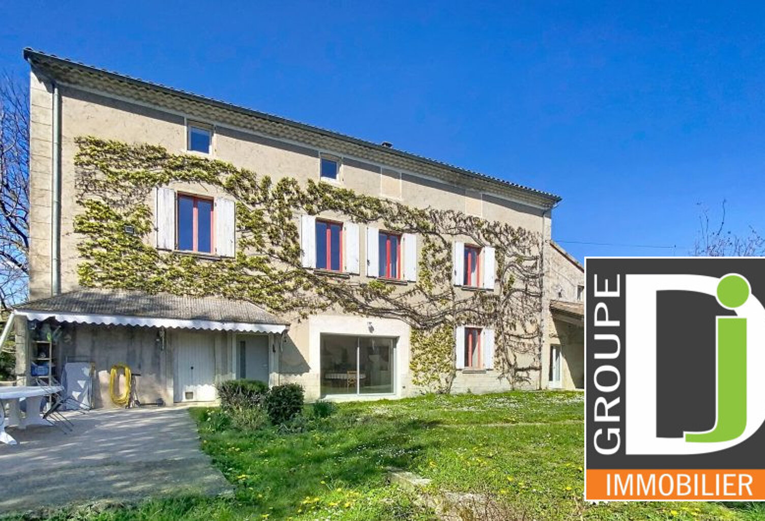 Batisse de caractère à vendre à Upie, avec grandes dépendanc — photo 1