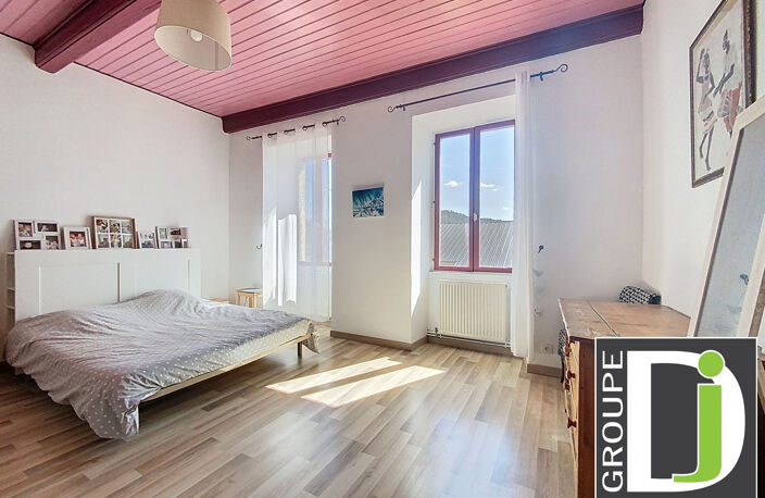 Batisse de caractère à vendre à Upie, avec grandes dépendanc — photo 3