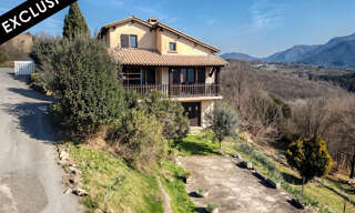 Maison 5 Pièces 130 m² à vendre à Vesseaux (07200)