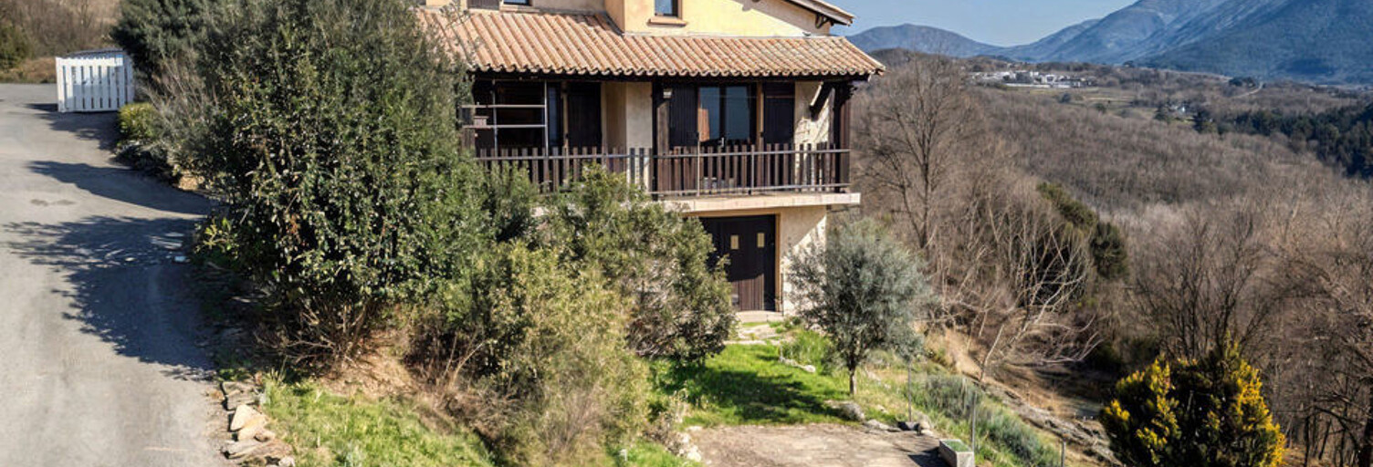 Maison 5 Pièces 130 m² à vendre à Vesseaux (07200)