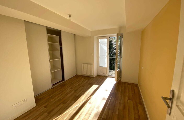 Investissement Locatif Cazaubon (32) : Maison 2 appartements - — photo 4