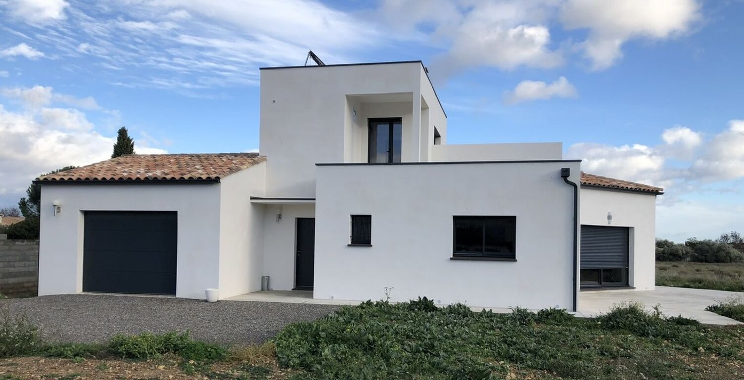 Belle villa sur un généreux terrain piscinable — photo 1