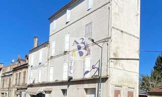 Immeuble  583 m² à vendre à Angoulême (16000)