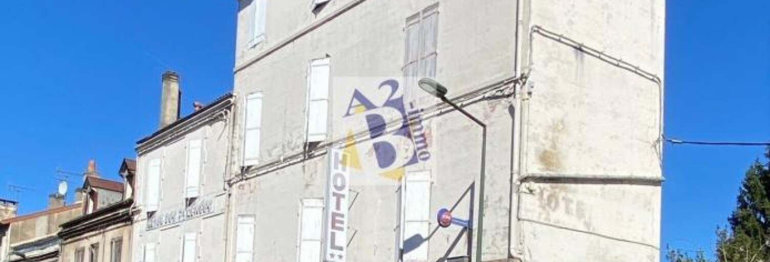 Immeuble  583 m² à vendre à Angoulême (16000)