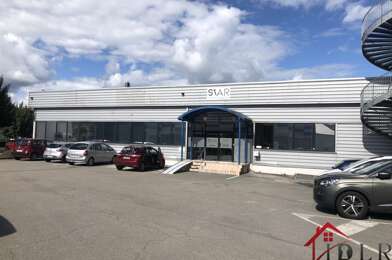 Commerce  440000 €