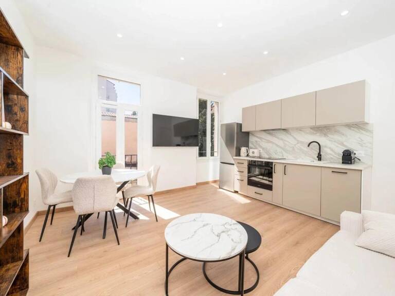 À VENDRE : CANNES, PETIT JUAS - 2/3 PIÈCES REFAIT À NEUF — photo 1