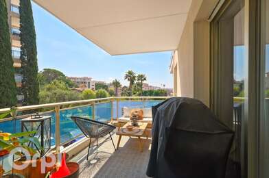 Appartement 3 pièces 425500 €